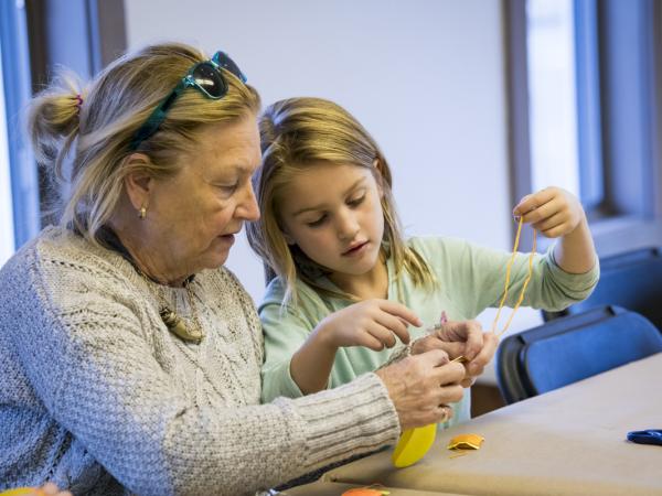 (SESSION 1) FAMILY PROGRAM: Afternoon Art 