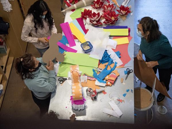 FREE SPECIAL EVENT/COMMUNITY CRAFT MAKING DAY 